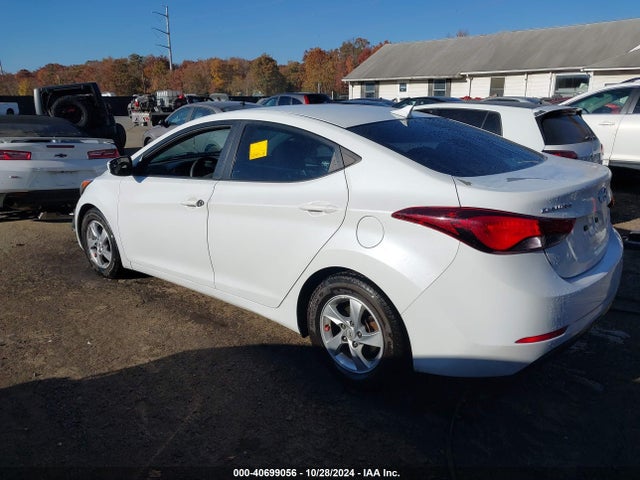 Hyundai ELANTRA SE 2015 5NPDH4AE7FH556197 Image 3