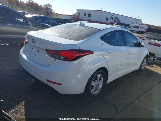 Hyundai ELANTRA SE 2015 5NPDH4AE7FH556197 Image 4