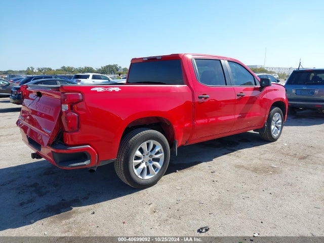 Chevrolet Silverado 1500 4wd  Short Bed Custom 2023 3GCPDBEK0PG194513 Image 4