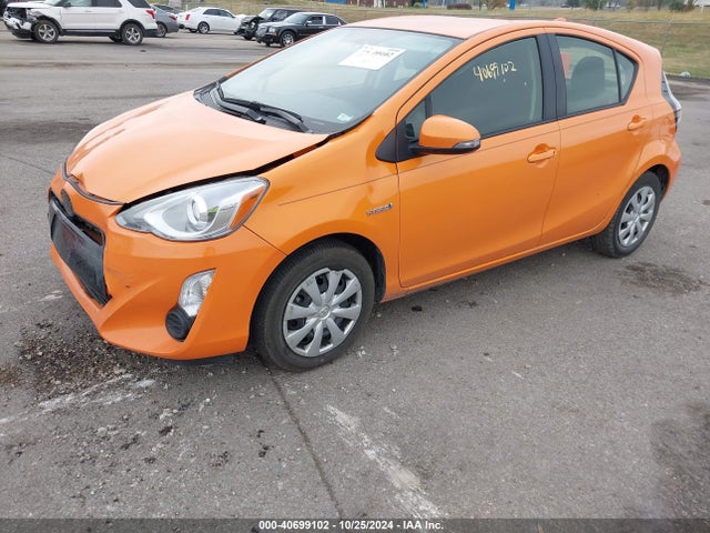 JTDKDTB3XF1113754 Toyota Prius C Two