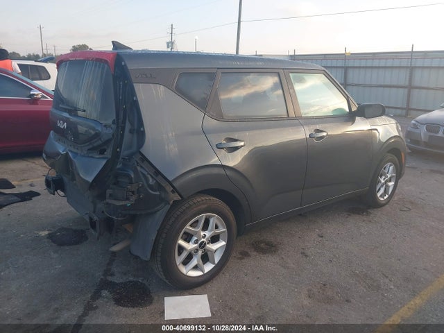 KNDJ23AU8N7814753 KIA SOUL LX