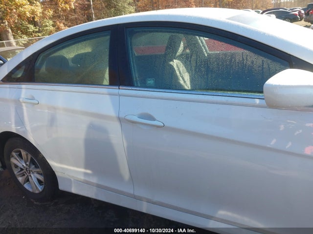 Hyundai SONATA GLS 2014 5NPEB4AC5EH932348 Image 13