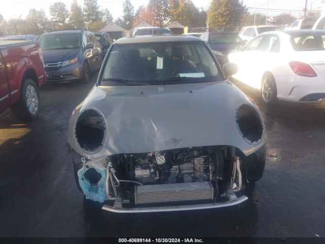 WMWXR3C01M2N01570 Mini Hardtop Cooper