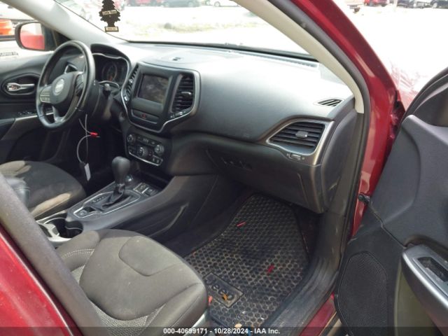 1C4PJMCB4KD142430 Jeep Cherokee Latitude 4x4