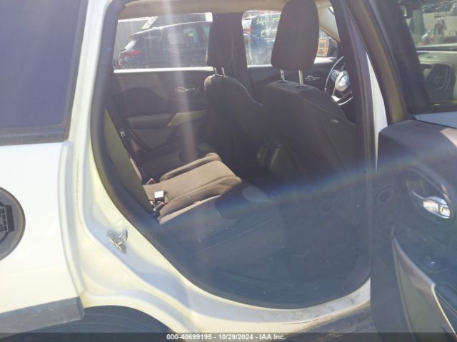 1C4PJLAB5HW643644 Jeep Cherokee Altitude Fwd