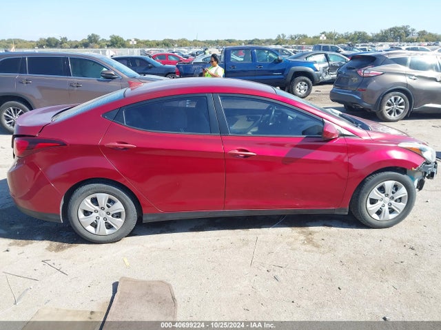 Hyundai ELANTRA SE 2016 5NPDH4AE4GH742135 Image 13