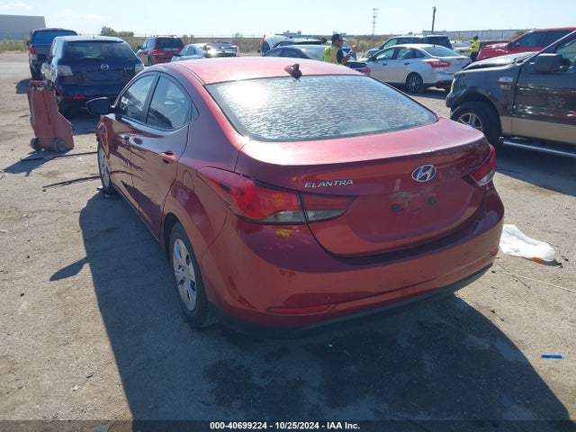 Hyundai ELANTRA SE 2016 5NPDH4AE4GH742135 Image 3