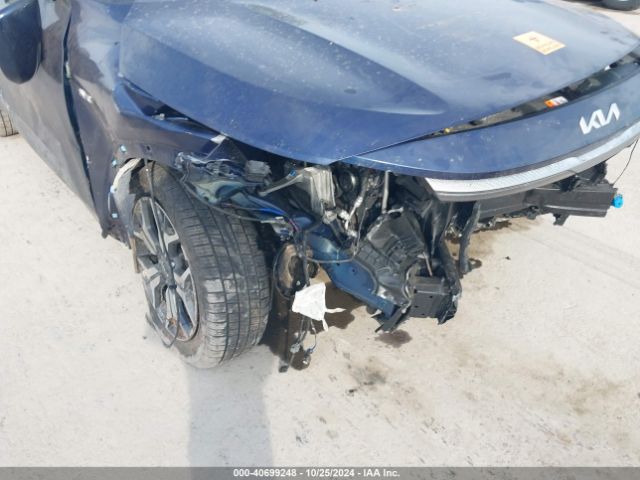 KNDERCAAXN7287592 KIA SELTOS EX