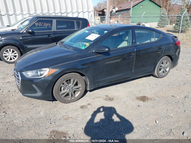 Hyundai ELANTRA SEL 2018 5NPD84LF7JH227966 Image 2