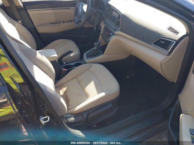 Hyundai ELANTRA SEL 2018 5NPD84LF7JH227966 Image 5