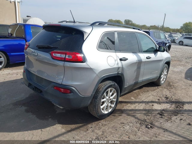 1C4PJLAS3GW319462 Jeep Cherokee Sport
