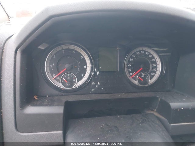 RAM 1500 Express  4x4 6'4 Box 2018 1C6RR7FG2JS188947 Image 7