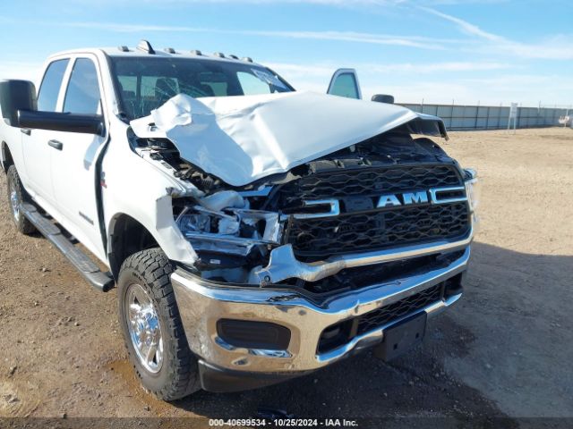3C6UR5CLXNG367170 RAM 2500 Tradesman  4x4 6'4 Box