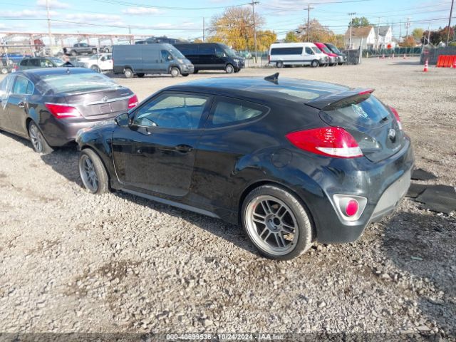 KMHTC6AE5HU313045 Hyundai Veloster Turbo