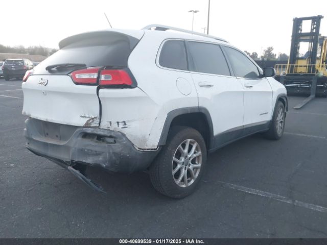 1C4PJLCB7FW656843 Jeep Cherokee Latitude