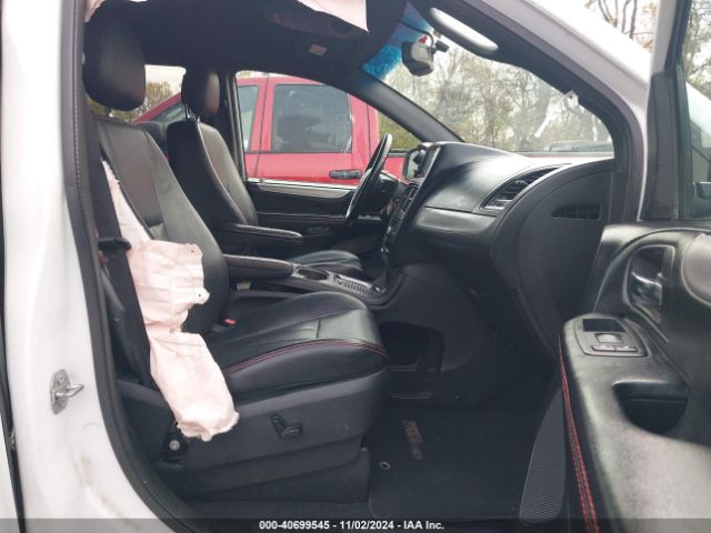 2C4RDGEGXHR672126 Dodge Grand Caravan Gt
