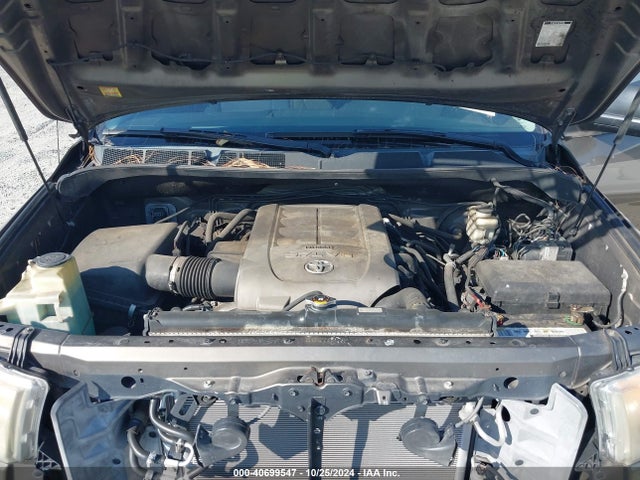 40699547 :رقم المزاد ، 5TFDW5F18AX142232 vin ، 2010 Toyota Tundra Grade 5.7l V8 مزاد بيع