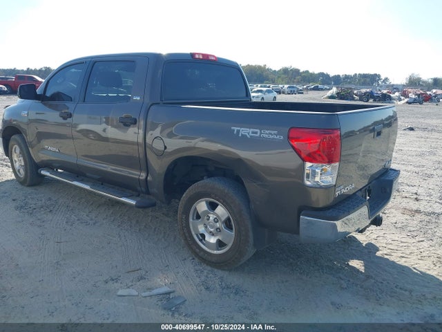 40699547 :رقم المزاد ، 5TFDW5F18AX142232 vin ، 2010 Toyota Tundra Grade 5.7l V8 مزاد بيع