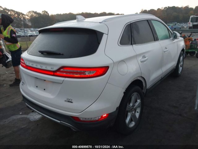 5LMCJ1A95FUJ09898 Lincoln MKC