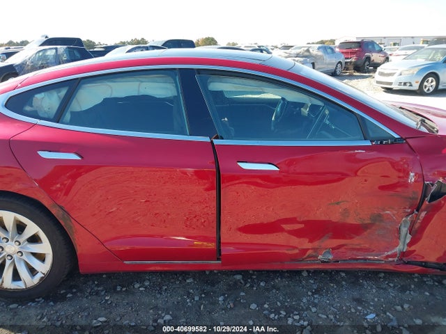 Tesla Model S 60d/70d/75d/85d/90d 2016 5YJSA1E20GF140969 Image 14