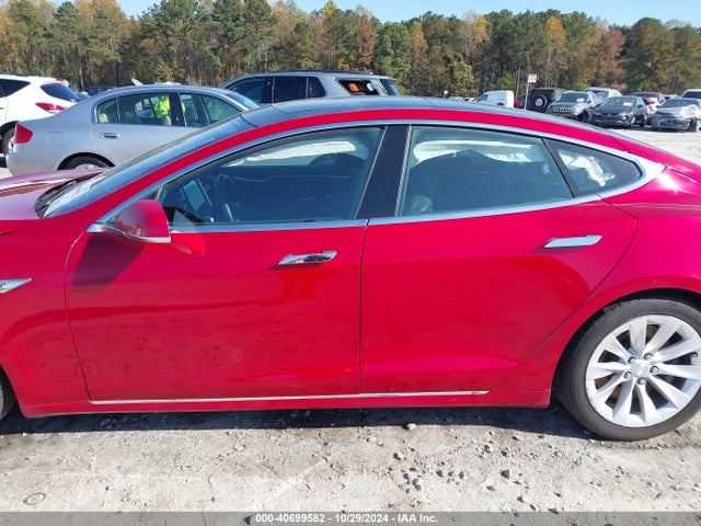 Tesla Model S 60d/70d/75d/85d/90d 2016 5YJSA1E20GF140969 Image 15