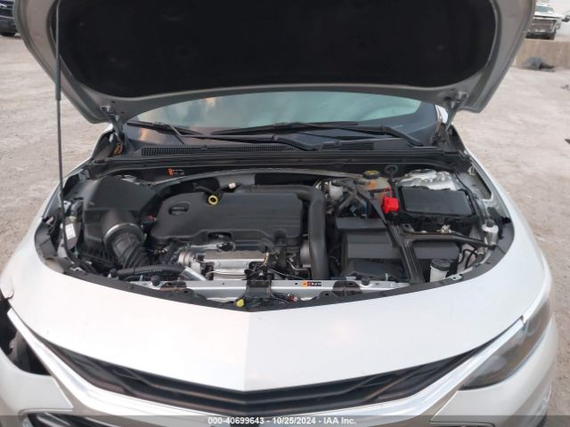 1G1ZD5ST9NF142814 Chevrolet Malibu Fwd Lt