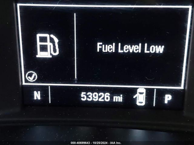 1G1ZD5ST9NF142814 Chevrolet Malibu Fwd Lt