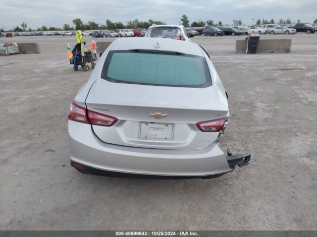 1G1ZD5ST9NF142814 Chevrolet Malibu Fwd Lt