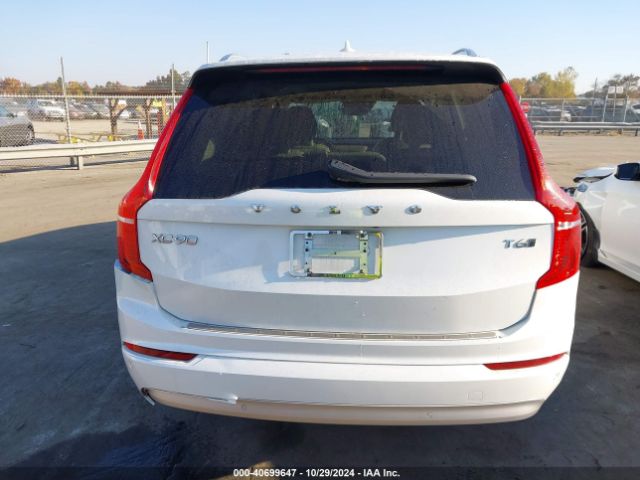 YV4A22PK6N1777962 Volvo Xc90 T6 Momentum 7 Passenger