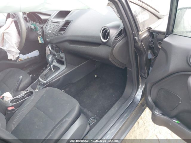 3FADP4EJ2JM114818 Ford FIESTA SE