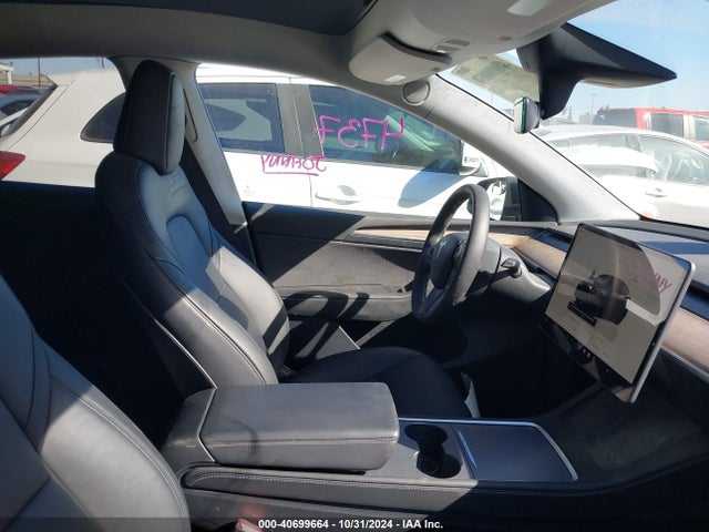 2023 TESLA MODEL Y 7SAYGDEE1PA027634 Photo 4