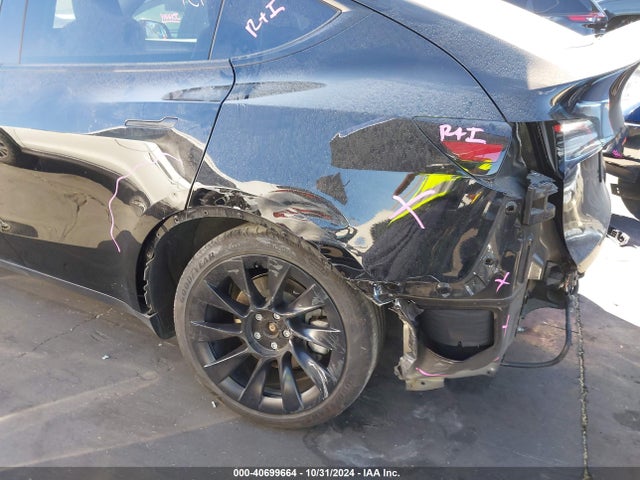 2023 TESLA MODEL Y 7SAYGDEE1PA027634 Photo 5