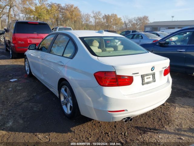 WBA3B3C5XEF544779 BMW 328i Xdrive