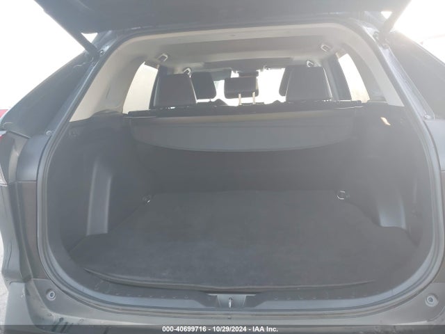 2T3C1RFV9MC162844 Toyota Rav4 Xle Premium