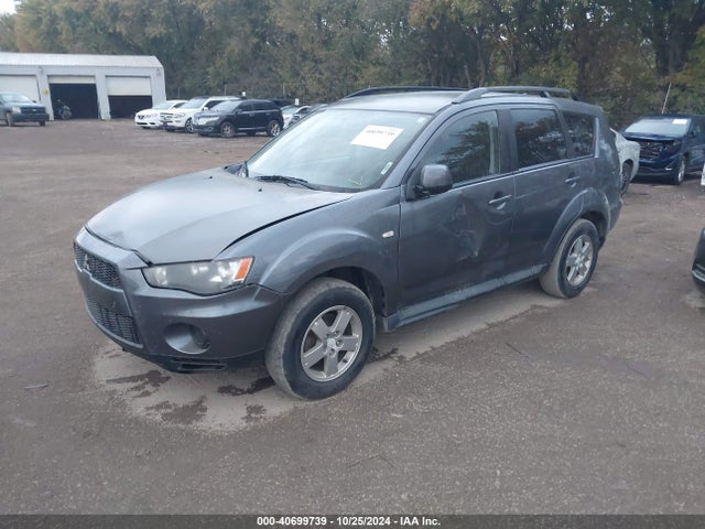 2010 MITSUBISHI OUTLANDER JA4AT2AWXAZ006602 Photo 1