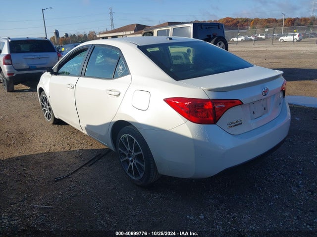 Toyota Corolla Se Special Edition 2017 5YFBURHE5HP586441 Image 3