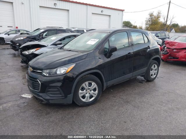 3GNCJKSB3KL111742 Chevrolet TRAX LS
