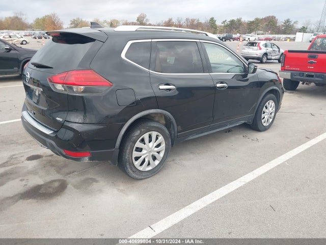 Nissan ROGUE S 2017 JN8AT2MV1HW276441 Image 4