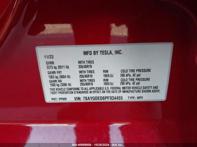 2023 TESLA MODEL Y 7SAYGDED8PF934455 Photo 8