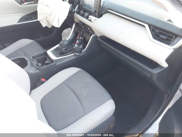 Toyota Rav4 Xle 2019 JTMP1RFV4KD008083 Image 5