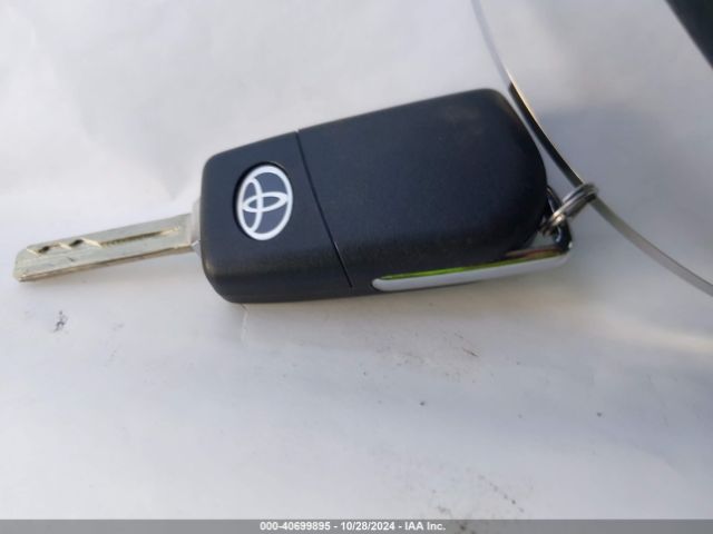 5YFB4MDE4RP216513 Toyota COROLLA LE
