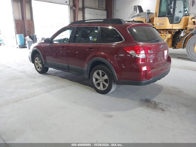 Subaru Outback 2.5i Premium 2014 4S4BRBCC2E3206146 Image 3