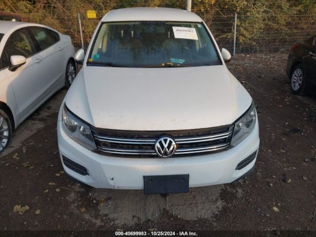WVGAV3AX1EW622674 Volkswagen TIGUAN SE