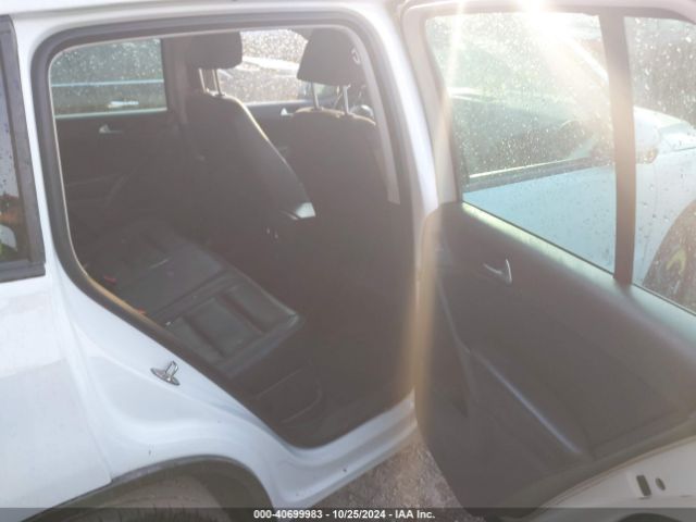 WVGAV3AX1EW622674 Volkswagen TIGUAN SE
