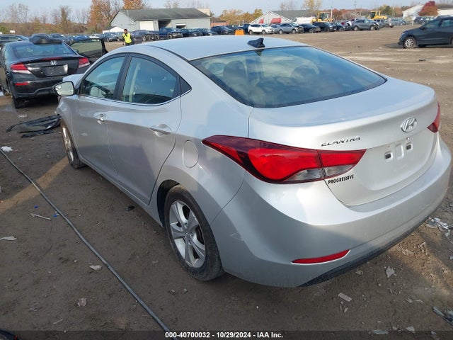 Hyundai Elantra Value Edition 2016 5NPDH4AE6GH739642 Image 3