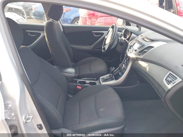 Hyundai Elantra Value Edition 2016 5NPDH4AE6GH739642 Image 5