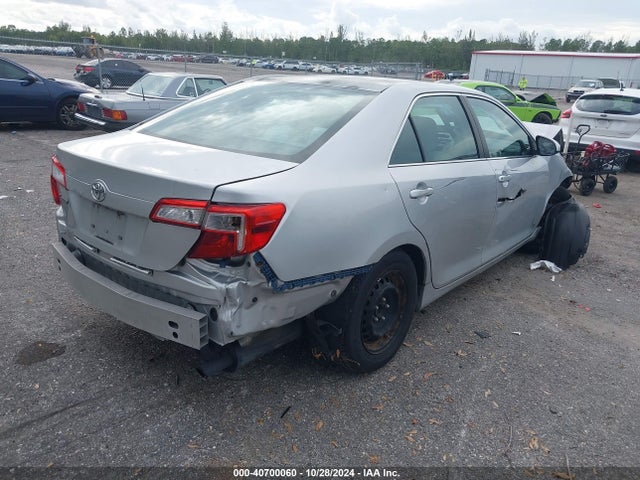 4T1BF1FK7EU800716 Toyota CAMRY L