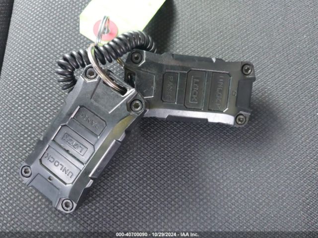 1C4HJXDN8JW199697 Jeep Wrangler Unlimited Sport S 4x4