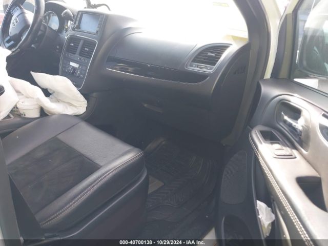 2C4RDGCG5GR316605 Dodge Grand Caravan Sxt