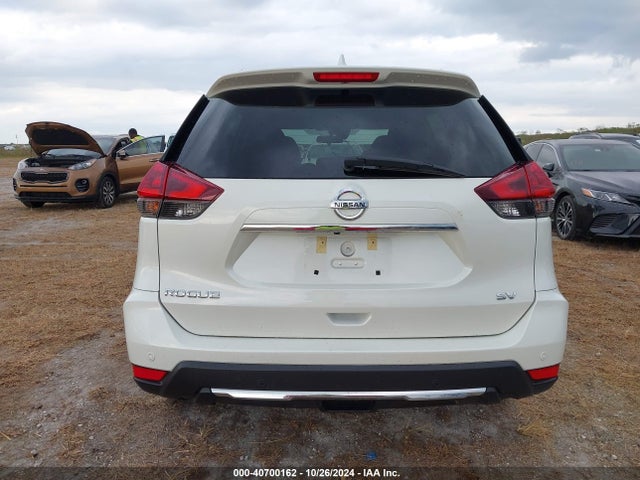 Nissan ROGUE SV 2019 5N1AT2MT3KC733880 Image 16
